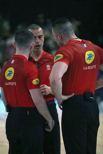 B (69)