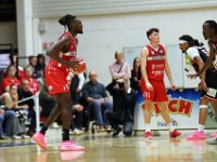 E (8)