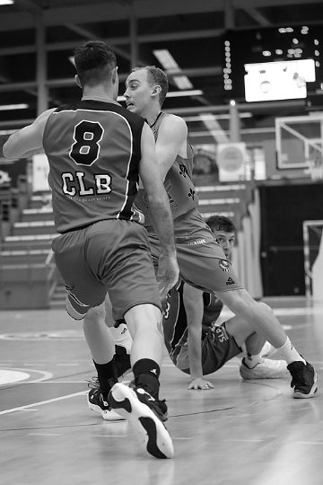 C (19)