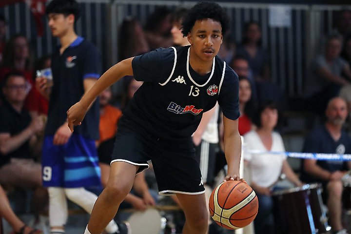 A (14)